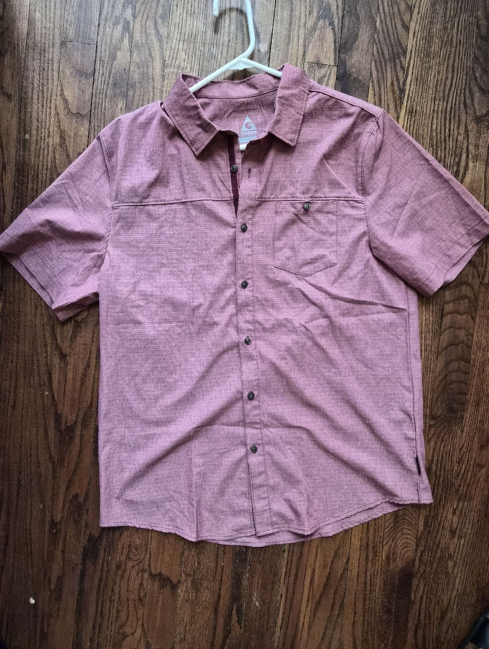 Gerry Men’s Button Up Shirt Size M Outdoor Hiking Lightweight Casual